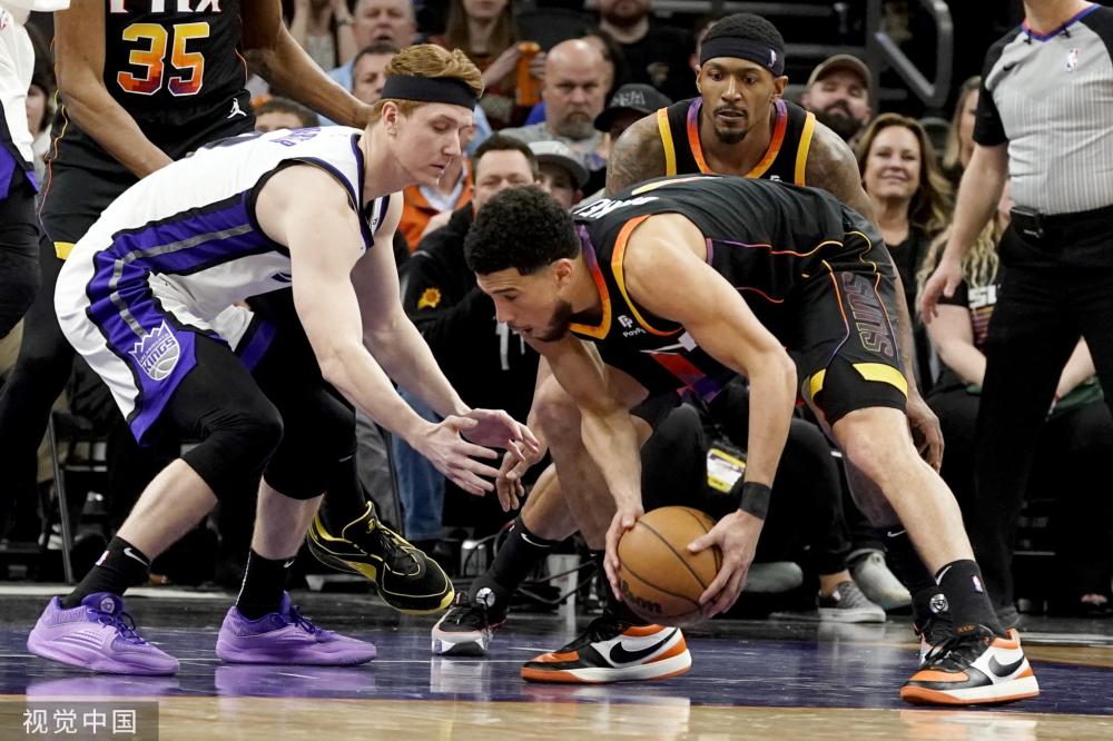 们瞠目结舌 们瞠目结舌