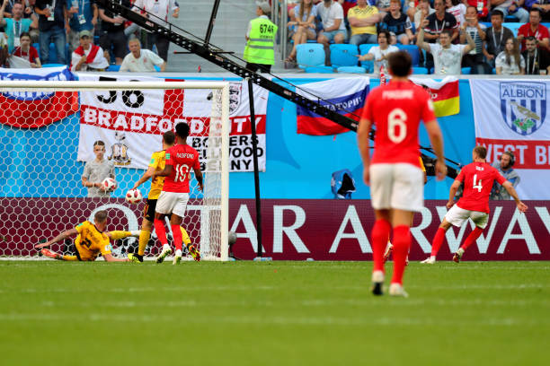 然暴露出防 然暴露出防