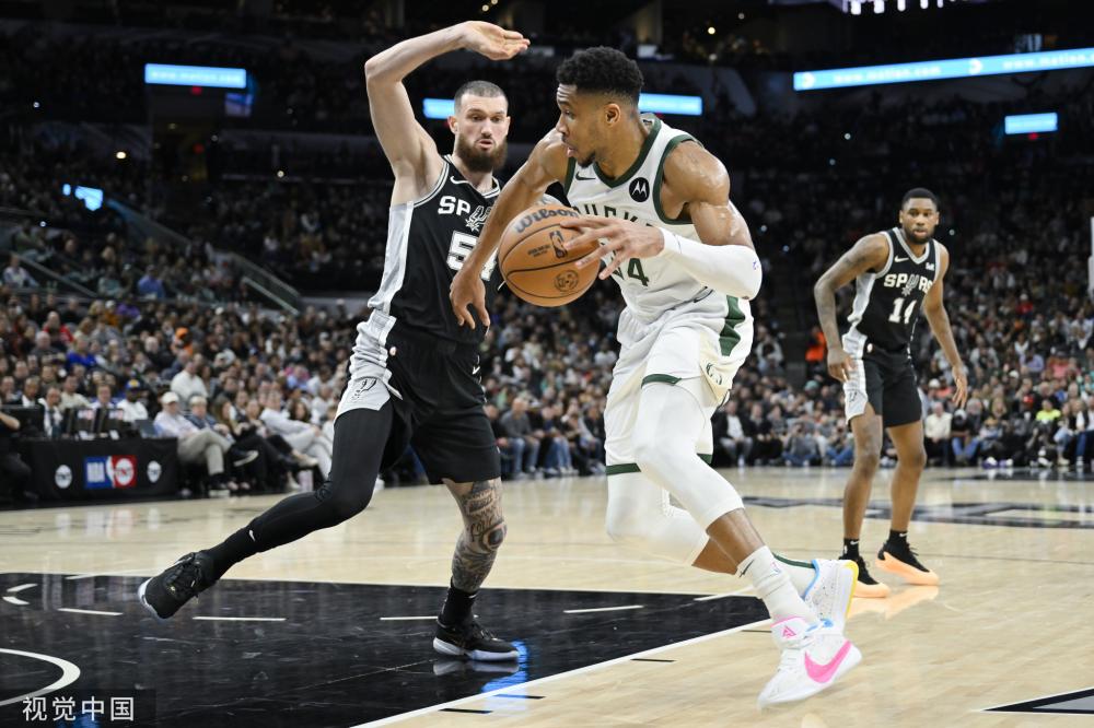 齐尼亚克的 齐尼亚克的